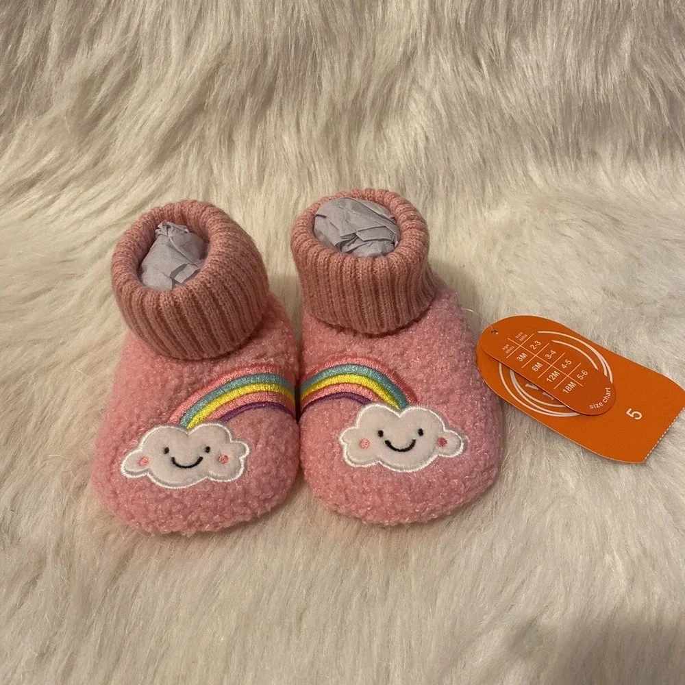 Wonder Nation Slippers Girls Size 5 Pink Fuzzy Rainbow Bootie Shoes 12-18 Months